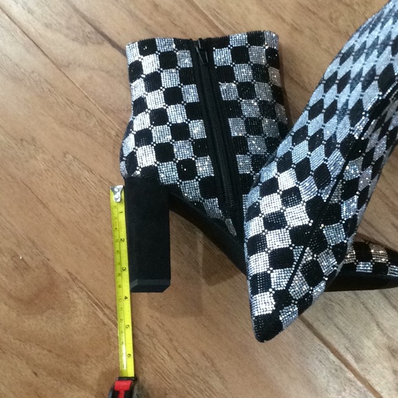 Wild Pair Checkered Boots - Picture 8 of 10